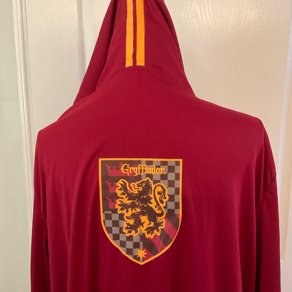 Harry Potter Red Long Hooded Cape size O/S - Picture 5 of 6